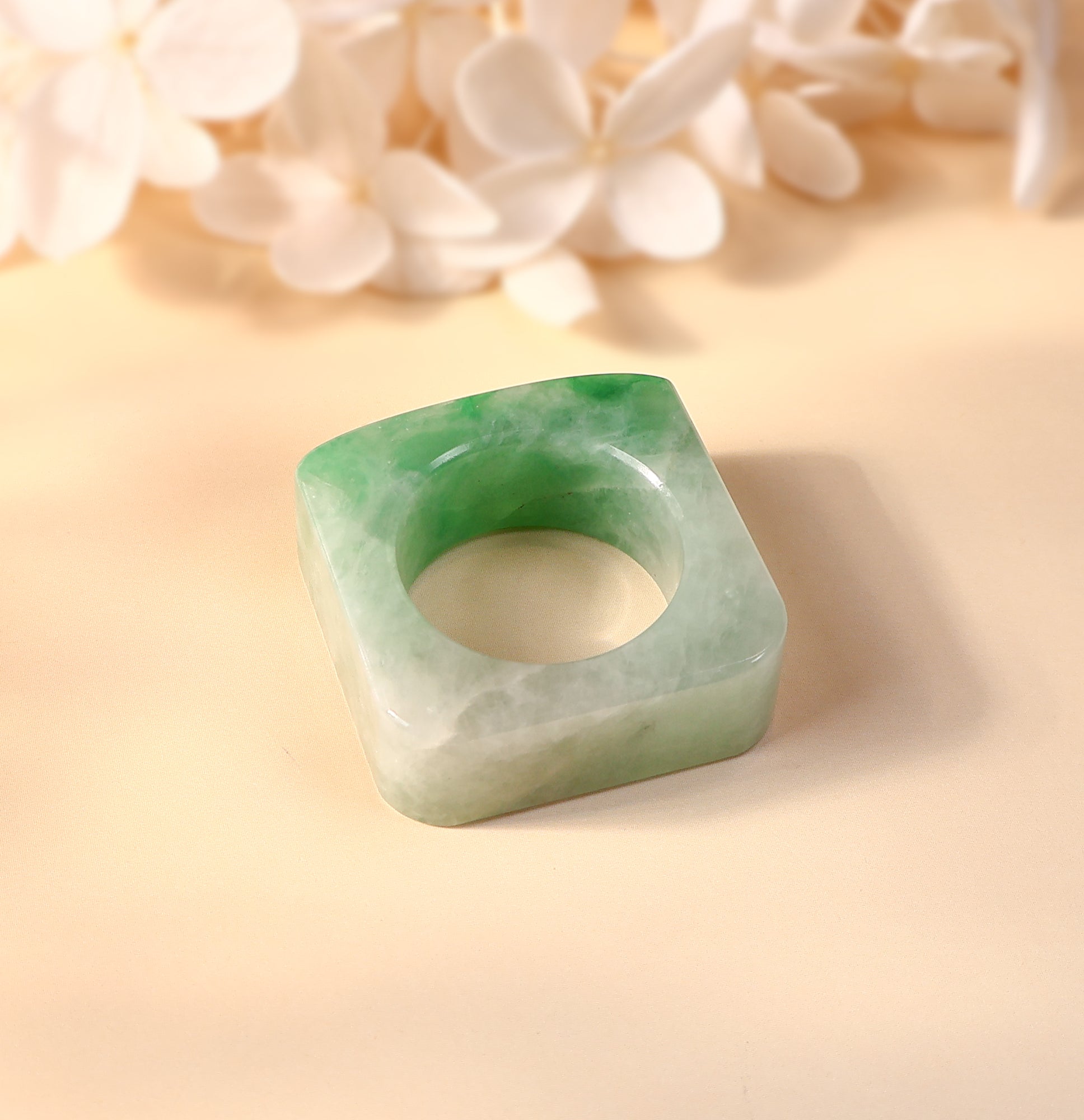 US8.5 Flat Top Green Square Jadeite Ring