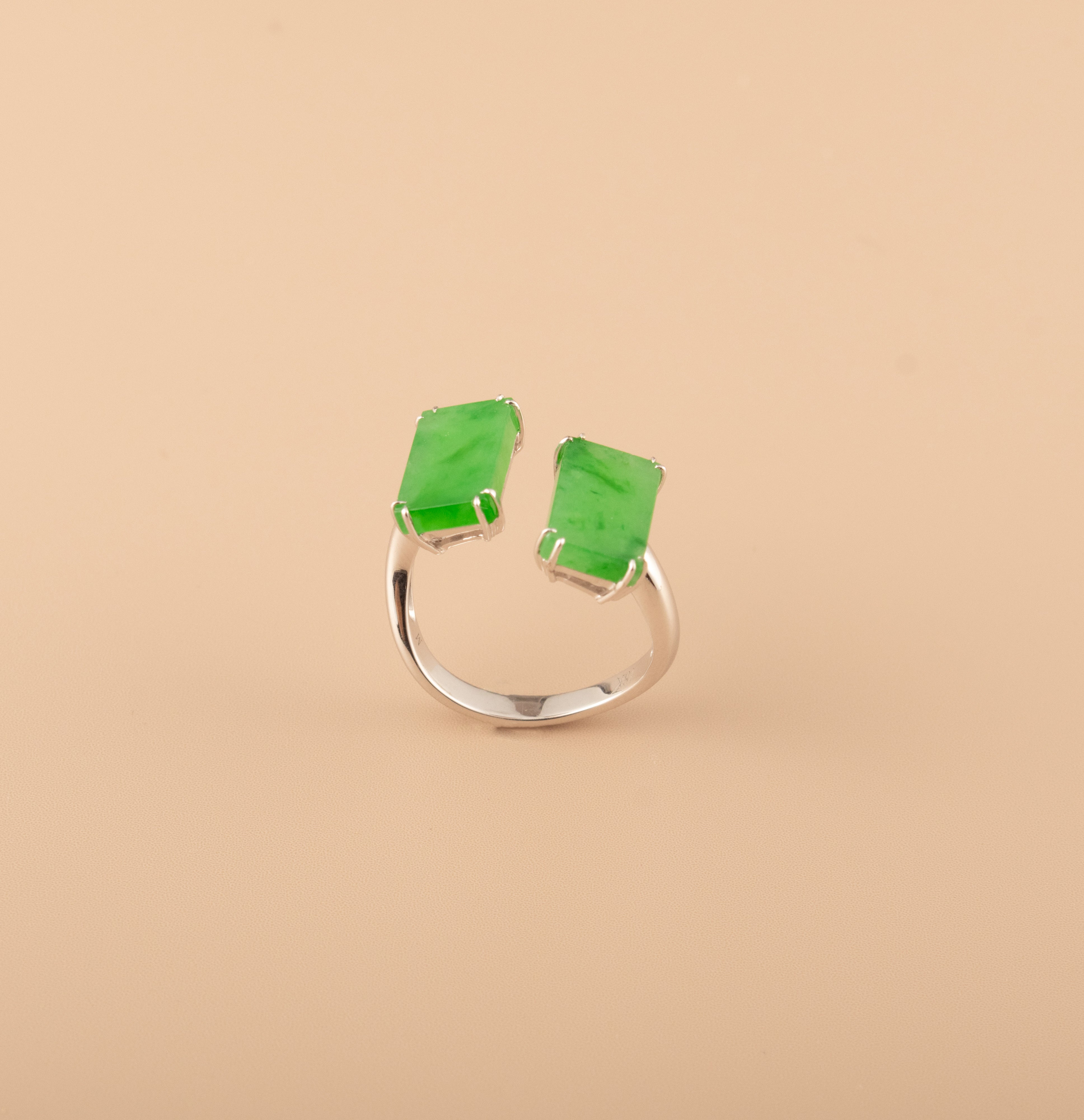GRANSKY X KATHERINE 18K White Gold Natural Green Jade Bypass Jade Ring