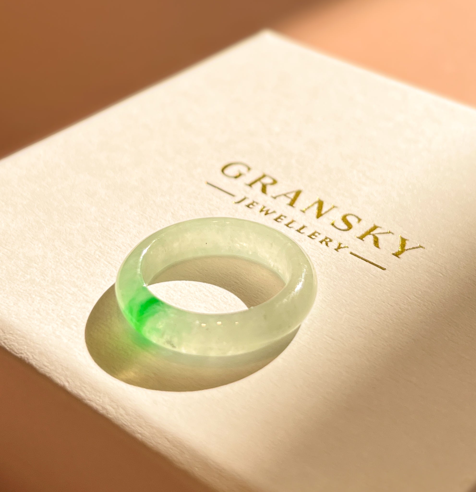 Gransky Genuine Natural Burmese Green Jade Band Ring US 8.5