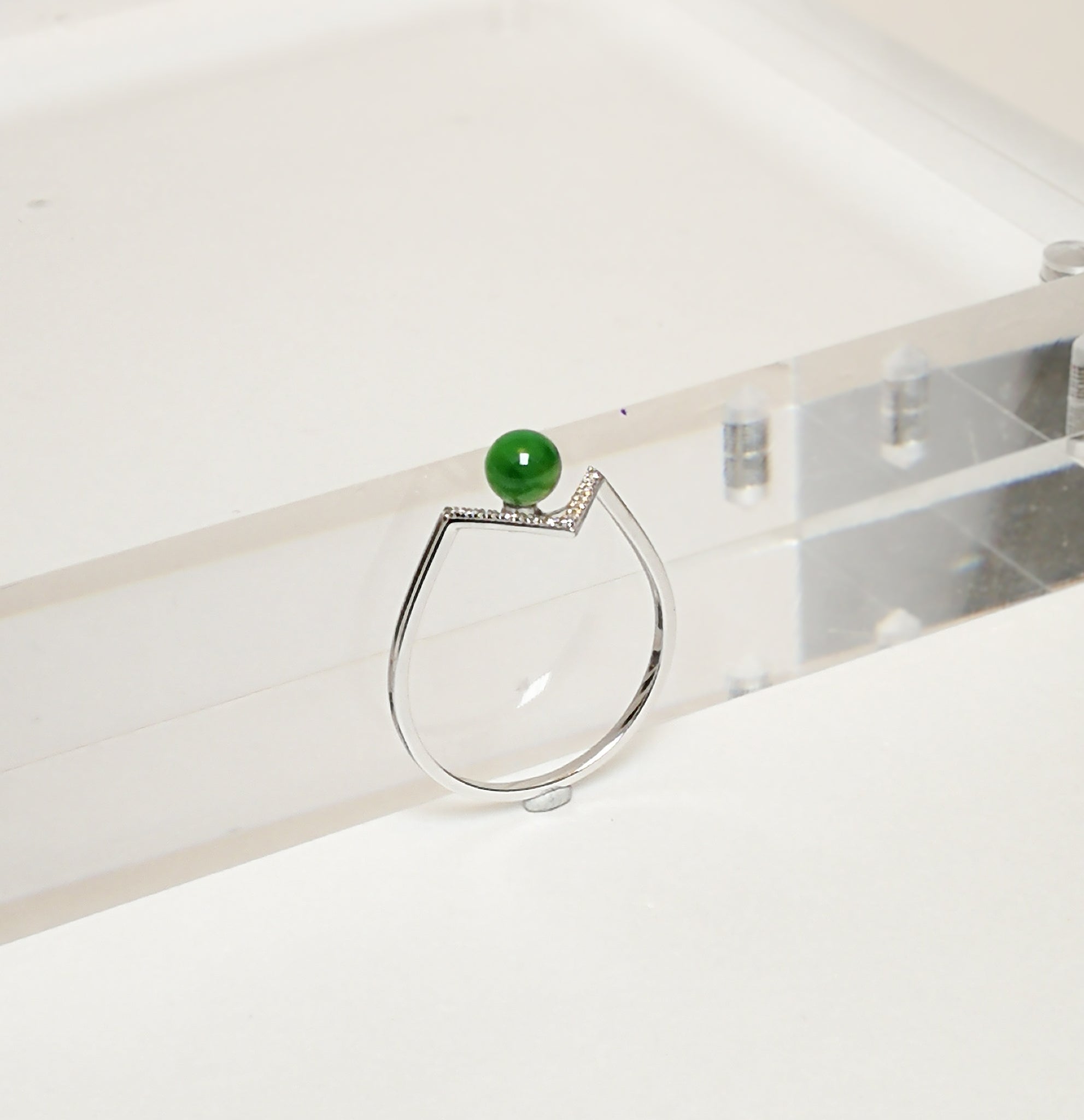 Gransky Natural Jadeite Sweet Jade Bead Ring