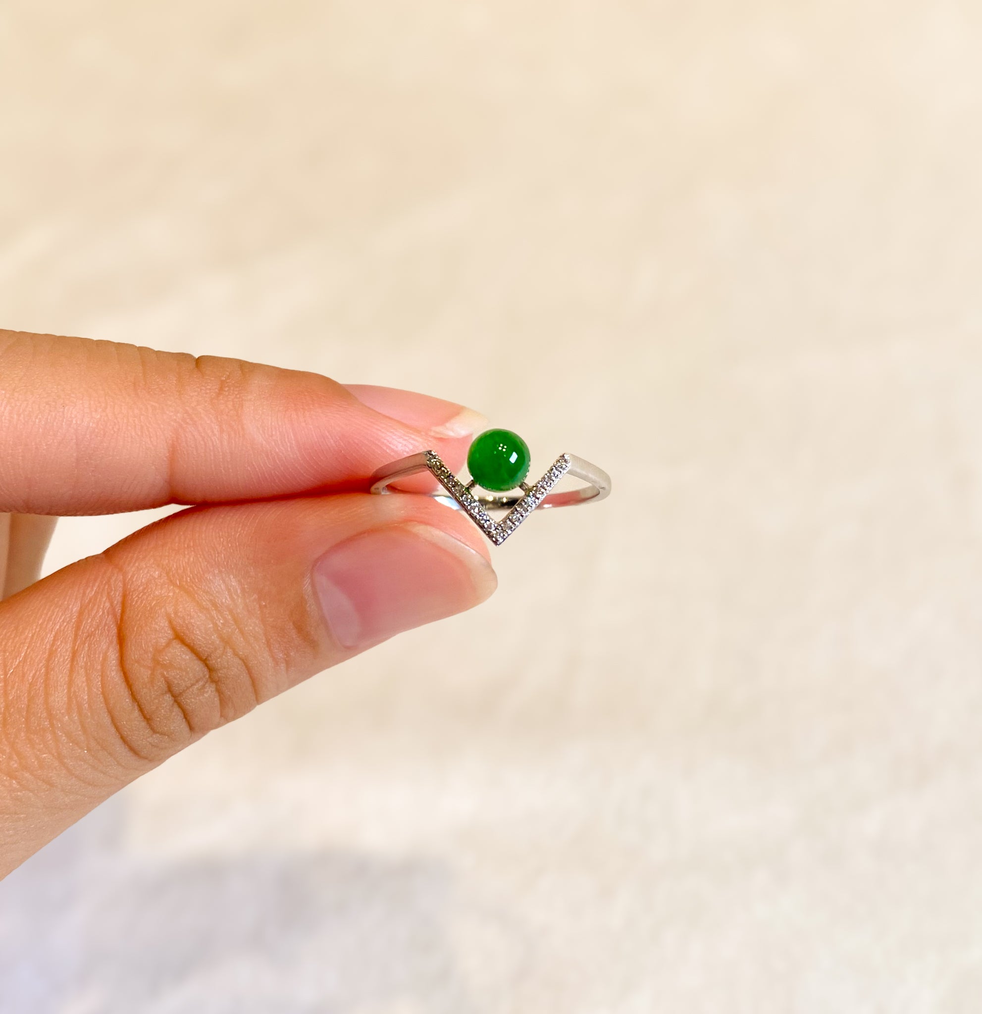 Gransky Natural Jadeite Sweet Jade Bead Ring