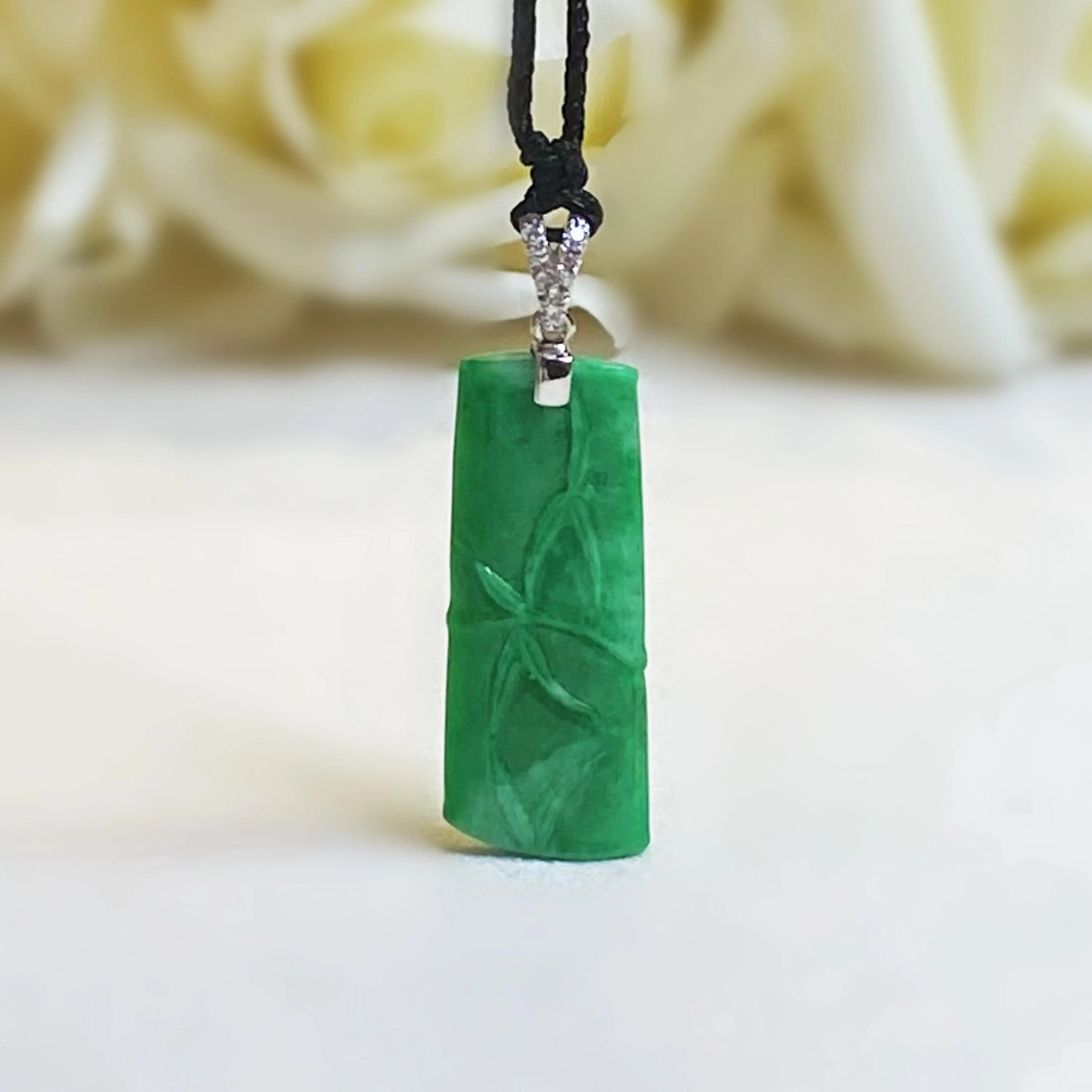 Carving Necklace
